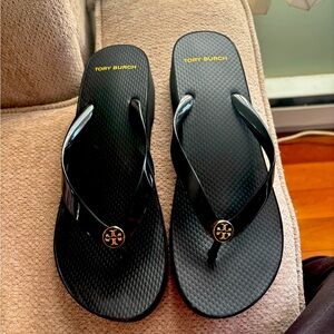 Tory  Burch like new sandals